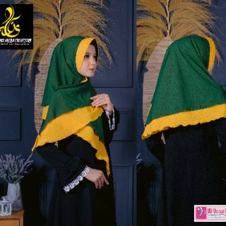  Jilbab  khimar DeQiara segi Babol kombinasi  2 warna  