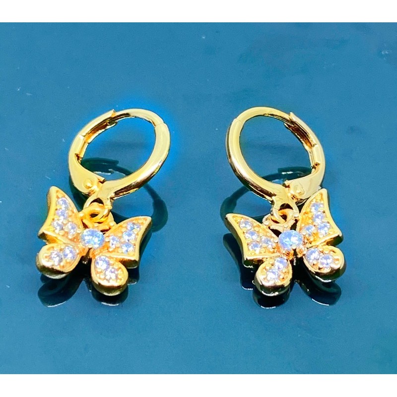 anting wanita //anting gantung permata //perhiasan //anting