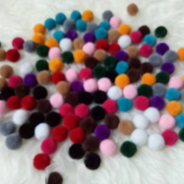pom pom hiasan aksesoris anting kalung baju