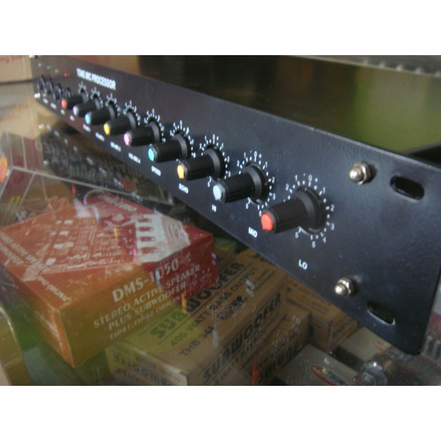 TONE MIC PROCESSOR (COCOK UNTUK KARAOKE) DHB 404