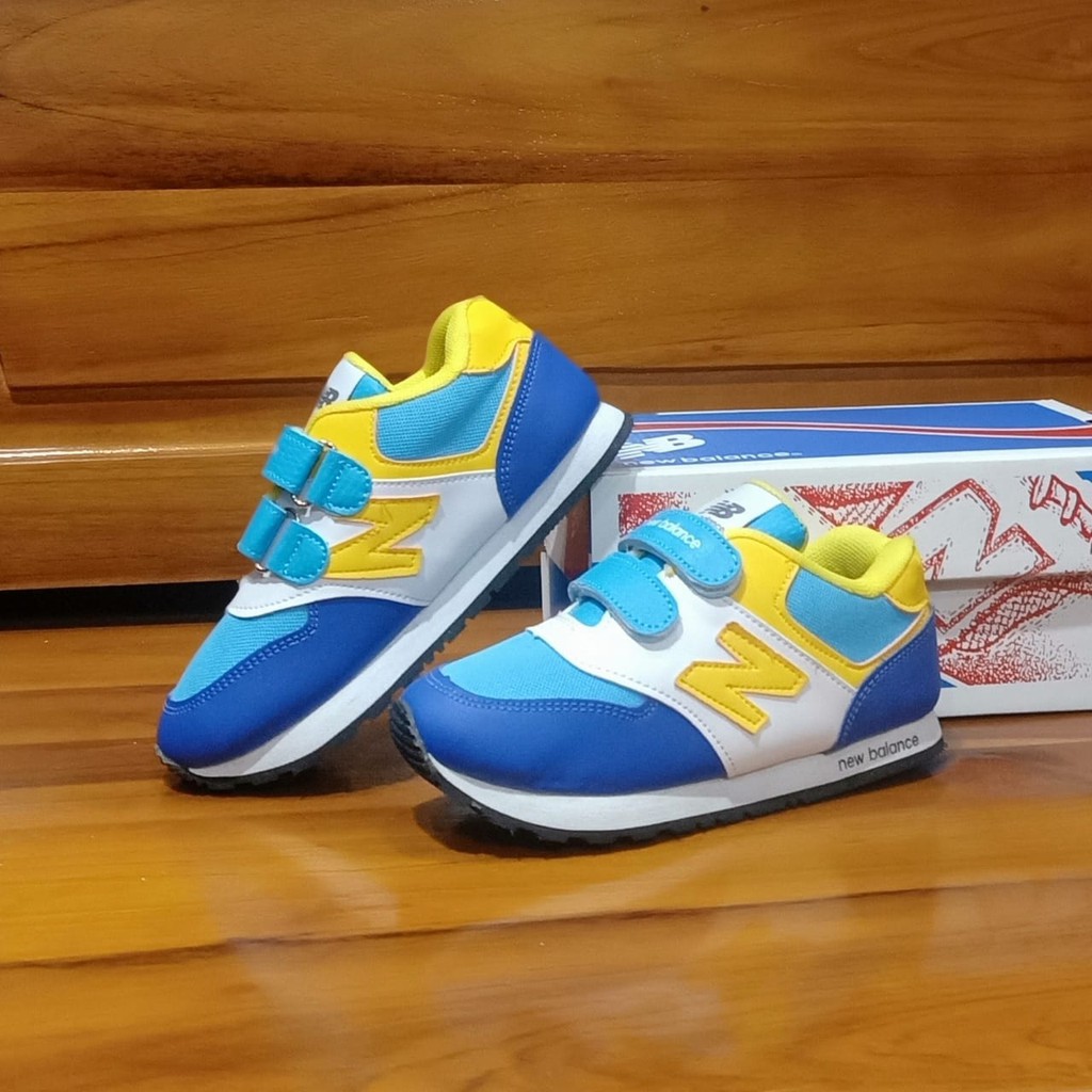 Sepatu anak sneakers murah fashion import casual terbaru olahraga tk laki laki dan perempuan(COD)