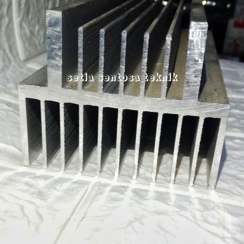 HS 2U 20CM 6MM TEBAL Heatsink heatsing tinggi 8,5 cm pendingin tr