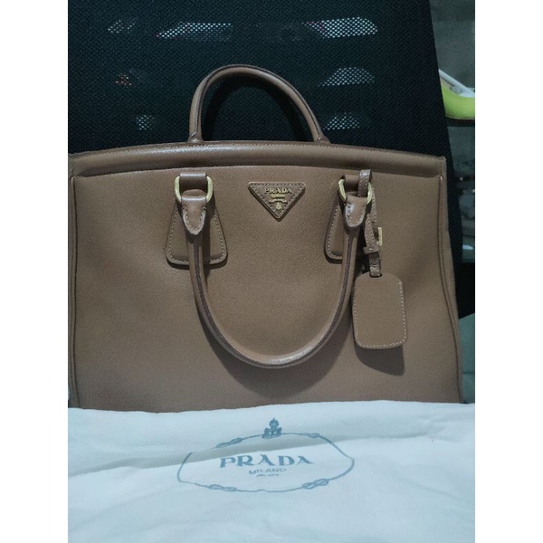 Preloved Tas Prada Safiano33 Authentic