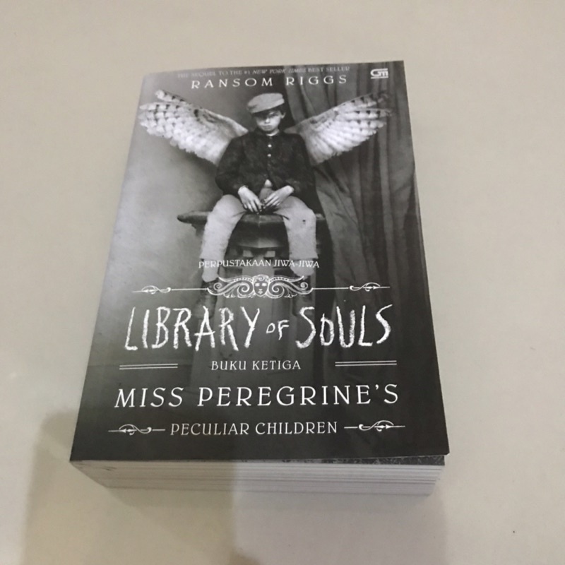 preloved miss peregrine library of souls