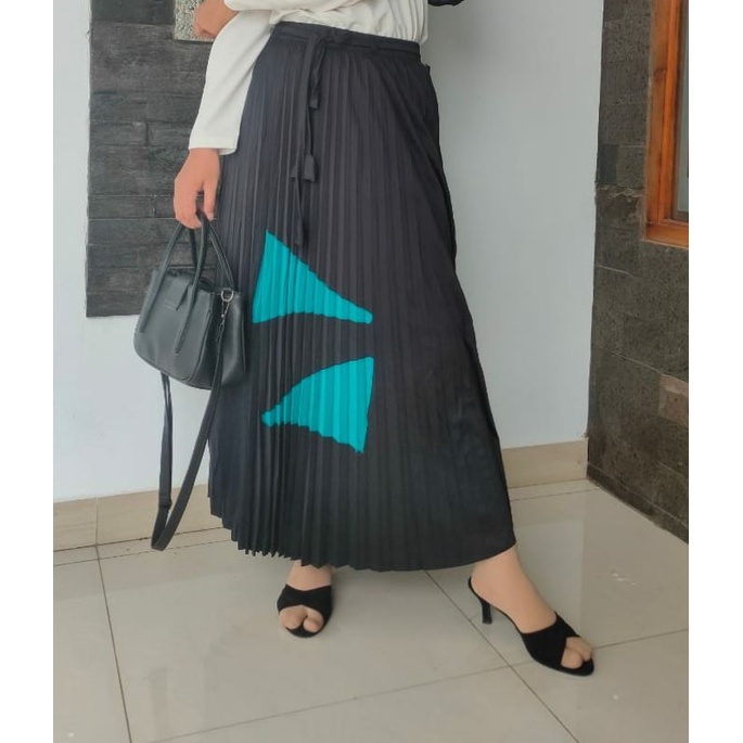 (COD) ROK PLISKET MQHIJAB TERBARU (PILIH WARNA)