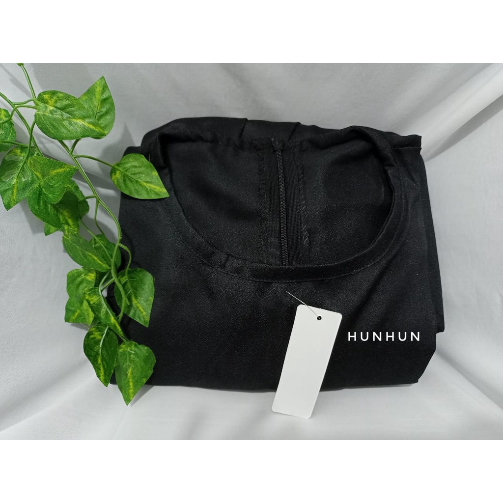 MAHALANI ONE SET MARISKA SET SYAHIRA BAJU SETELAN WANITA-MAHALANI HITAM