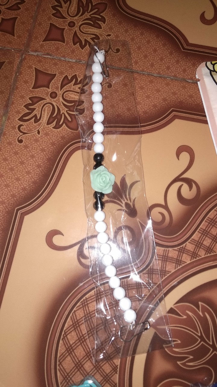 Konektor Masker Hijab Pengait Masker Lusinan