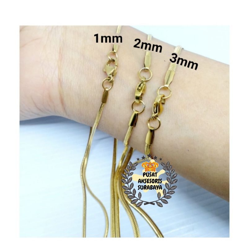 KALUNG TITANIUMPRIA WANITA PIPIH GOLD EMAS TIDAK BERKARAT BAGUS BERKUALITASi-Besar