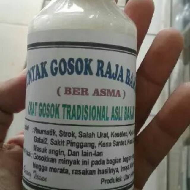 

Minyak gosok raja banjar