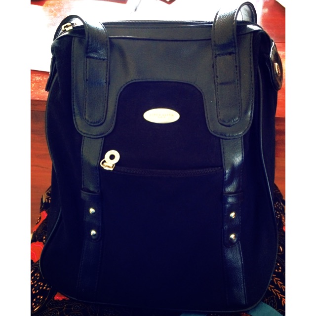 Preloved Tas Ransel Sophie Martin