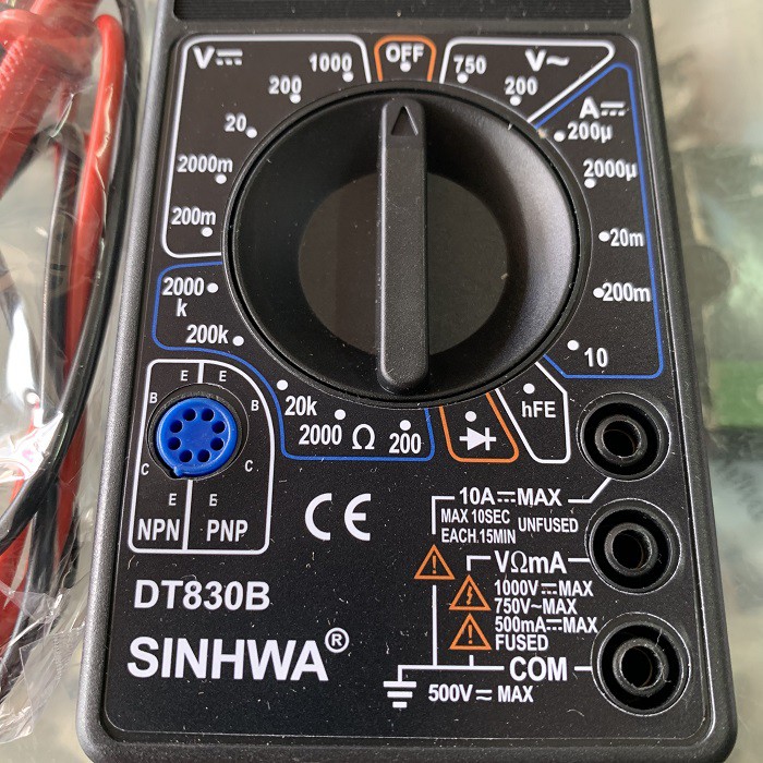 Multimeter Digital Multitester Avometer DT830B