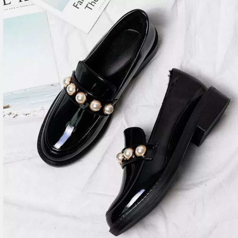 Sepatu Loafers Wanita Bahan Kulit Hias Mutiara Gaya Korea / Sepatu Docmart Wanita / Bisa Cod