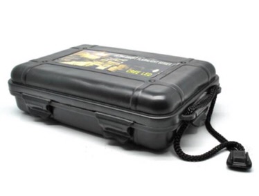 Box Kotak Penyimpanan Plastik Senter Led