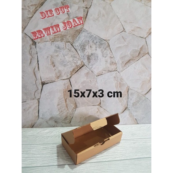 

Kardus Box uk. 15x7x3 cm Kotak Karton Die Cut ( min.order 5 pcs)