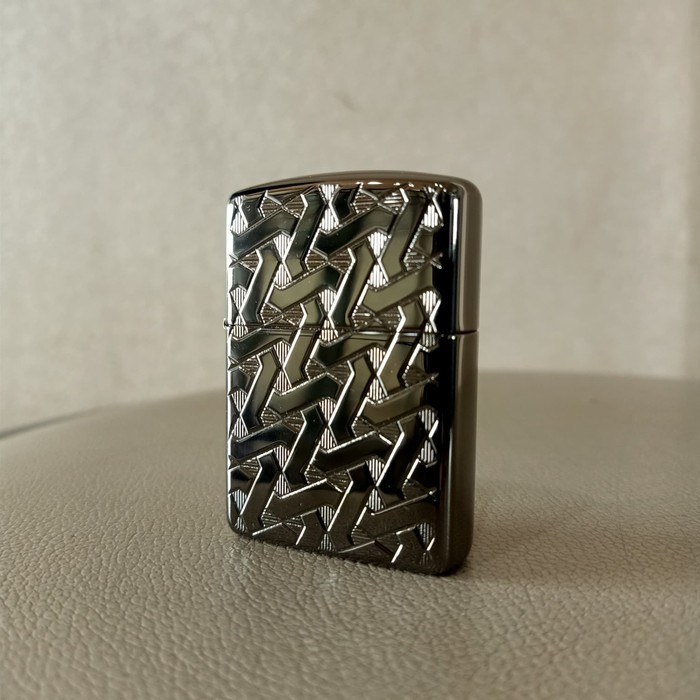 Zippo 49173 Armor geometric Weave Design