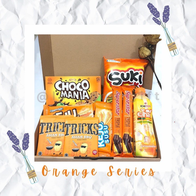 

SNACK BOX / HAMPERS / GIFTBOX COLOUR SERIES [Anniversarry, Birthday, Graduation, Gift]