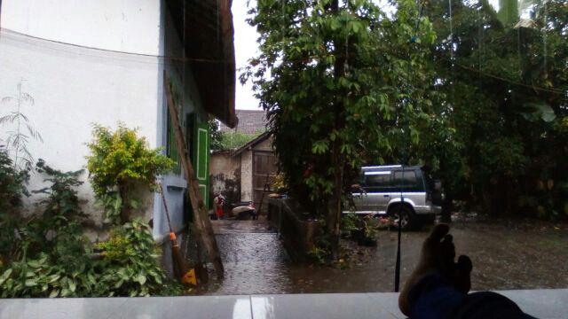 Batik Couple Keluarga Sania Ruffle Ori Ndoro Jowi Dnt