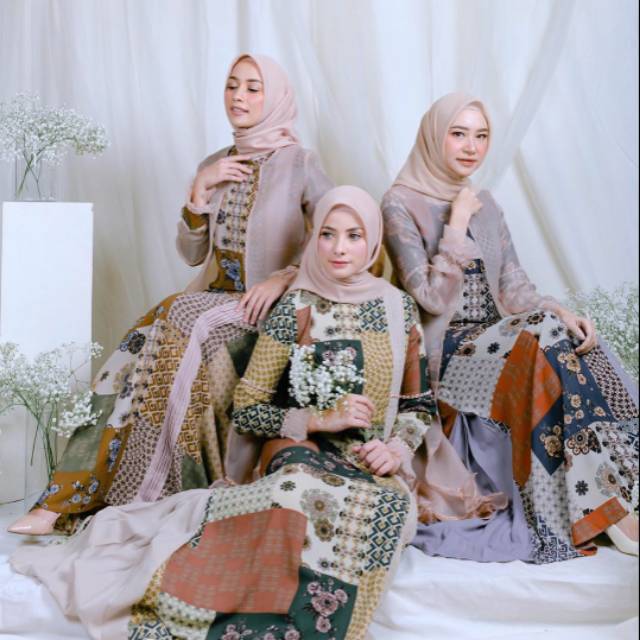 Jameela Luxury Dress by Javina