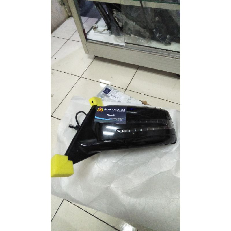 SPION MERCY MERCEDES BENZ C200 ORIGINAL