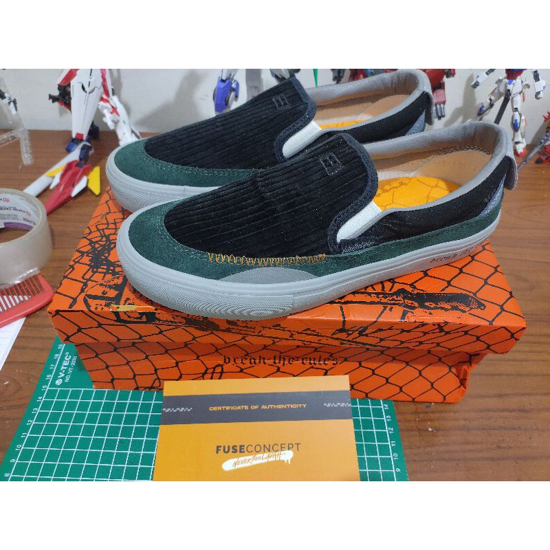 Sepatu fuse Concept x Nevertoolavish break the rules 40