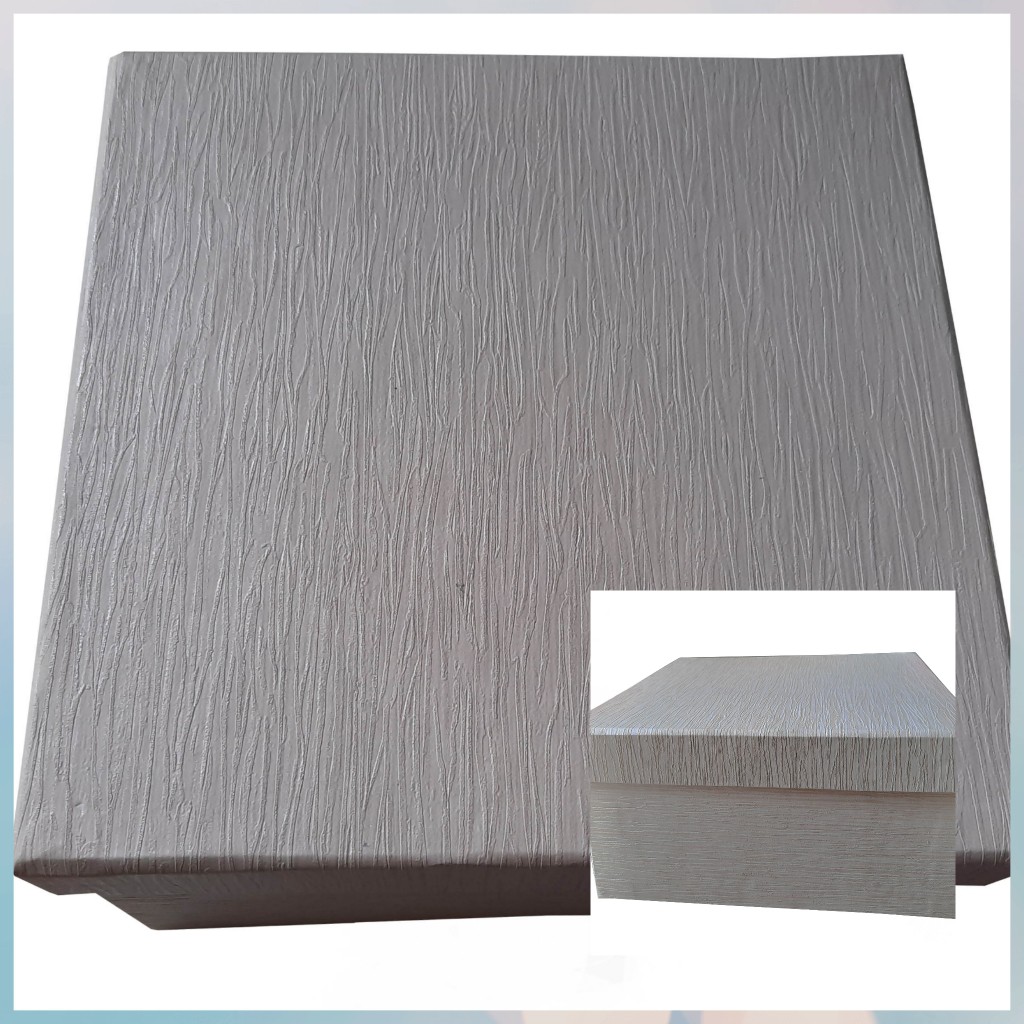 

Kotak Kado Ukuran 22 x 22 x 11