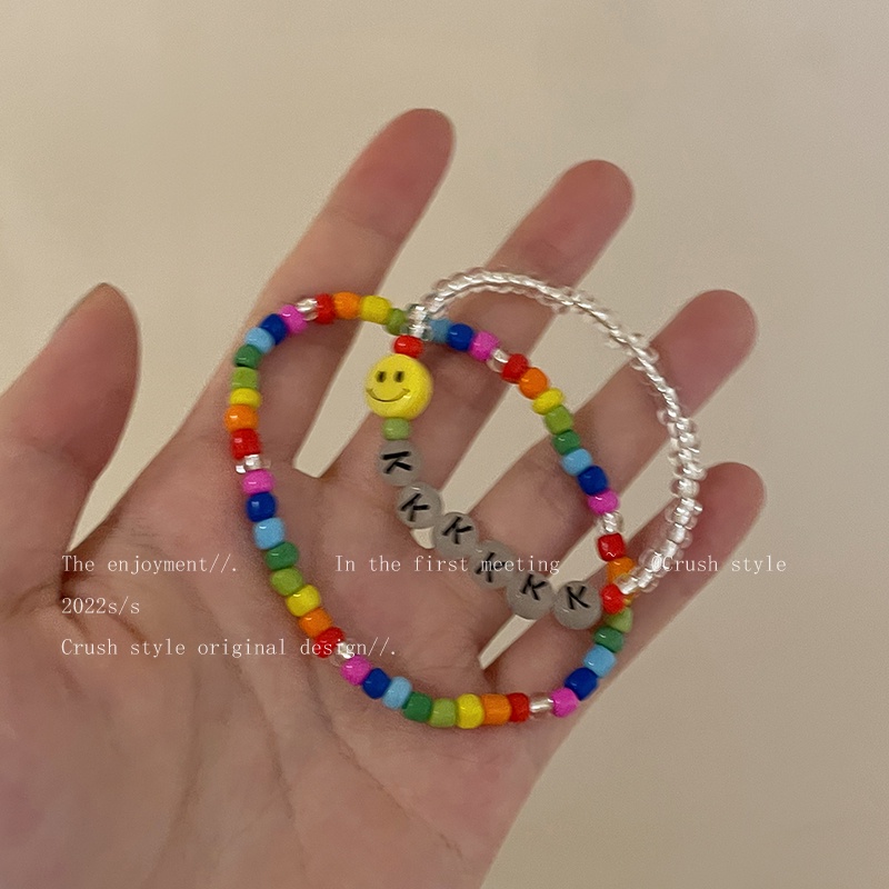 Gelang Manikmanik Elastis Handmade Aneka Warna Dengan Charm Smiley Face Untuk Wanita