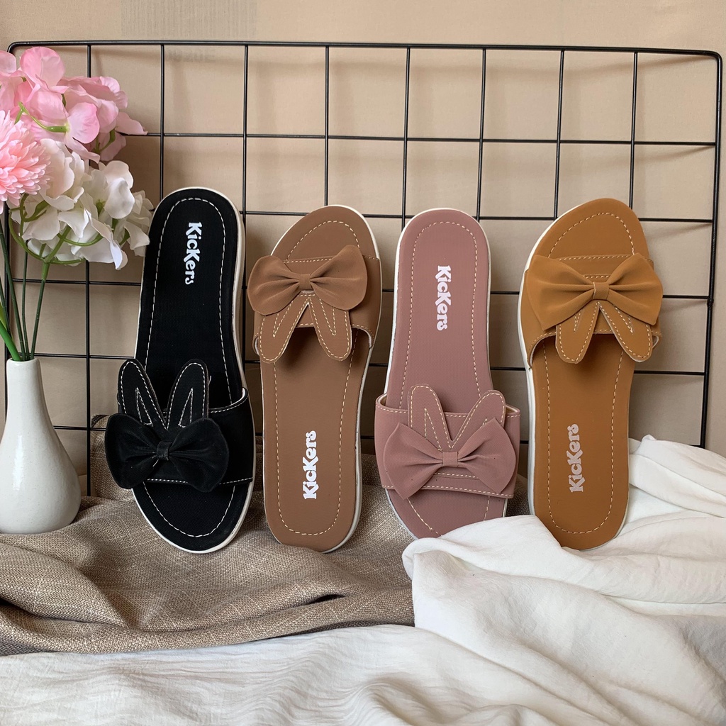 Sendal SLOP KELINCI 3 kelinci slop cewek termurah terlaris alas halus SANDAL SLOP WANITA FLAT TEPLEK TERBARU KEKINIAN SENDAL SELOP PEREMPUAN SLIP CEWEK SLIDE IBU PESTA KONDANGAN Ramadan Sale Sandal Teplek Sintetis KELINCI