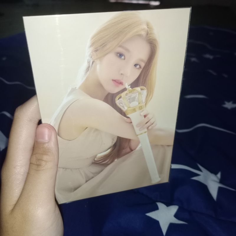 postcard heejin loona lightstick