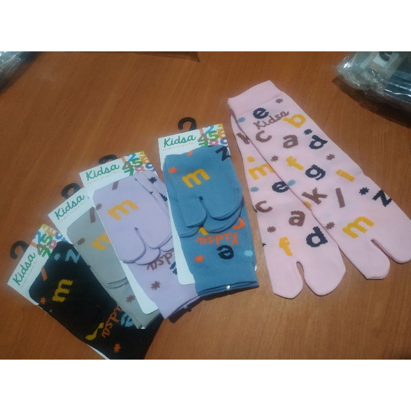 Kaos Kaki Anak Bagus Adem lucu -  Kanik Kidsa Motif Alfabet Aljabar Flower Polkadot