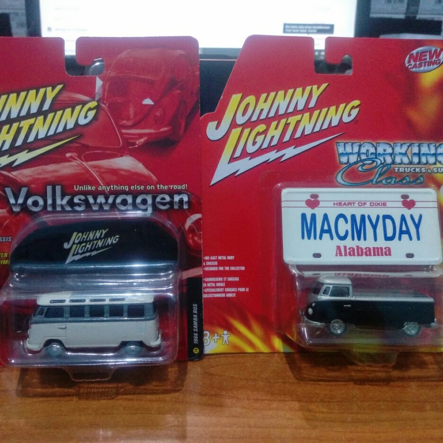 VolksWagen SAMBA BUS 1996 & TYPE 2 PICKUP 1962 by JOHNNY LIGHTNING