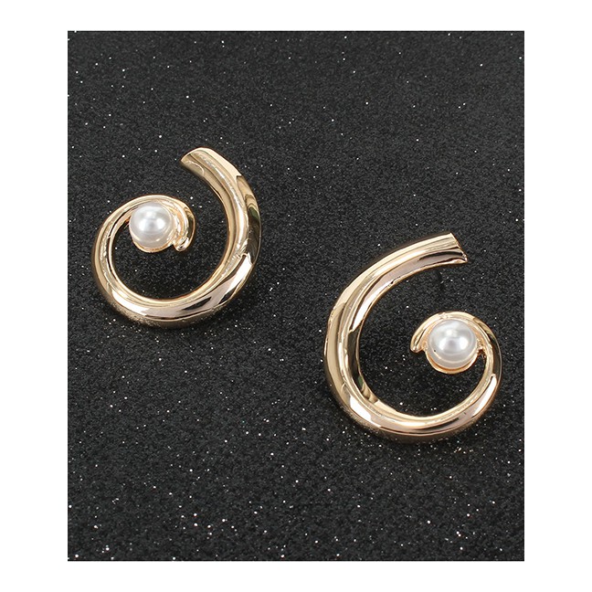 LRC Anting Tusuk Fashion Golden Pearl-like Semi-circular Cutout Earrings K04180