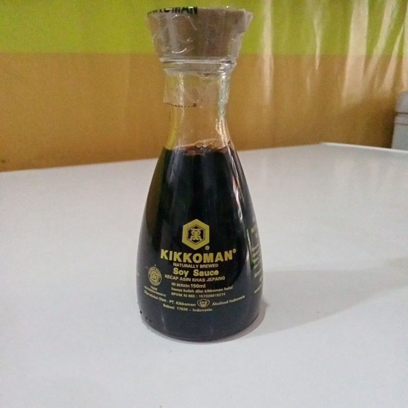 

KIKKOMAN KECAP ASIN KHAS JEPANG 150 ML-TASYA KITCHEN