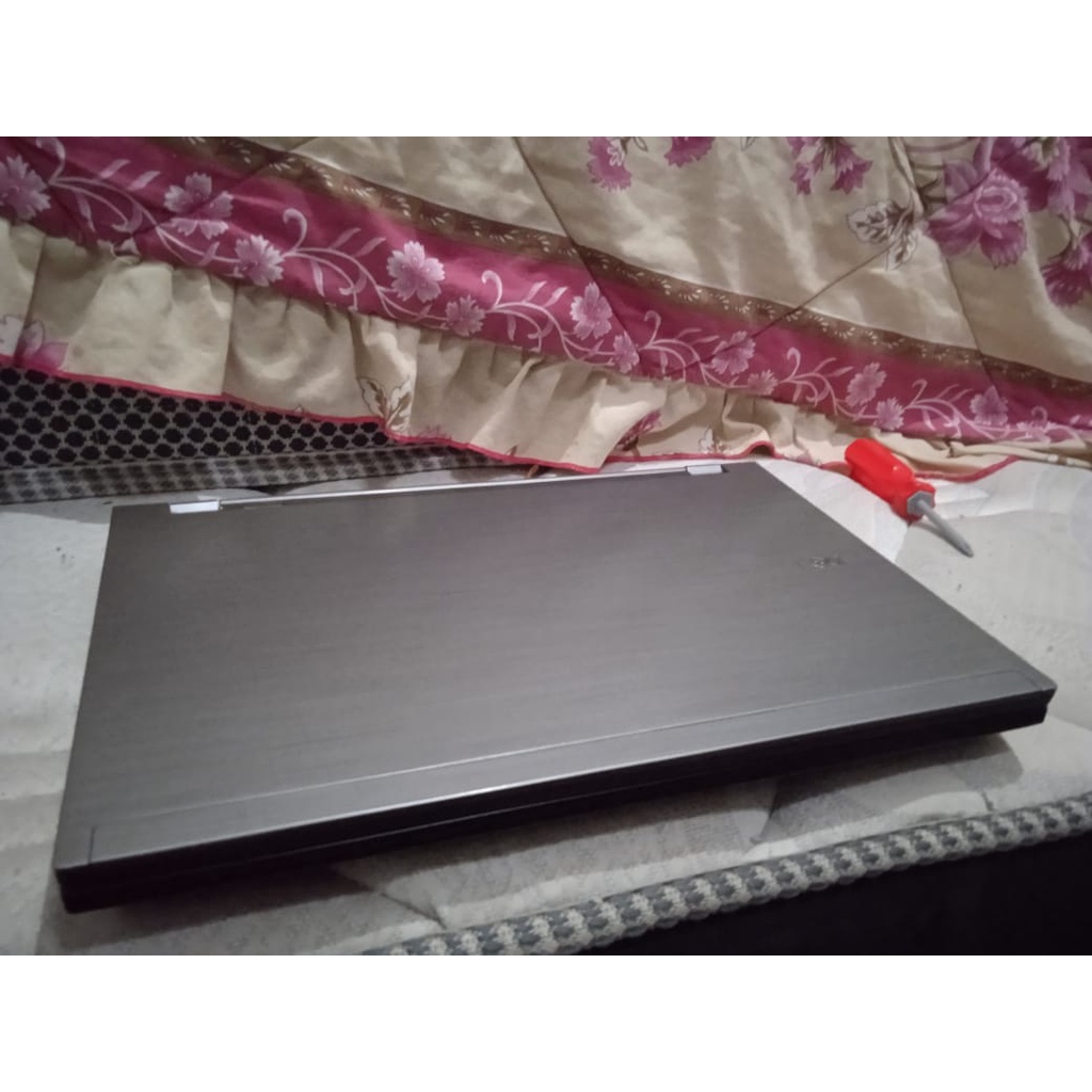 Dell Latitude E4310 i5 Ram 4gb Hardisk 320gb