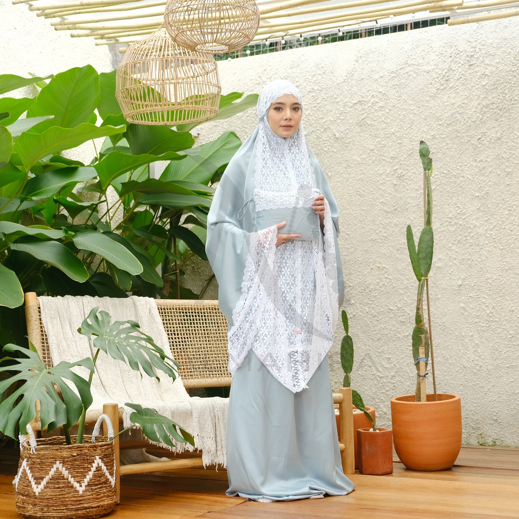 Mukena Eliza / Mukenah Velvet Renda Polos Telekung Mewah Silk Jumbo Dewasa