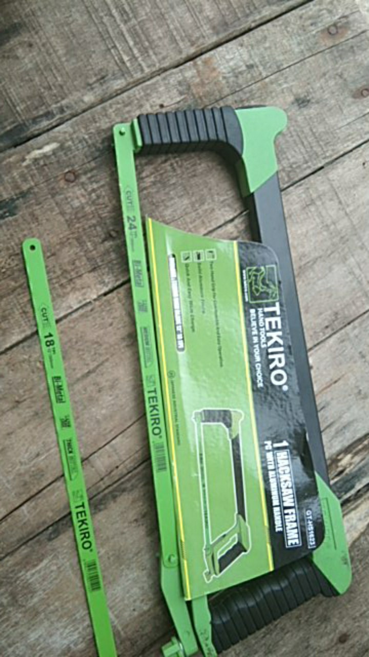 Tekiro Gergaji Besi Satu Set 12 Inch/ Gagang Gergaji Besi + Mata Gergaji 12