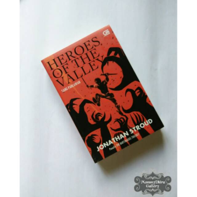 Novel Jonathan Stroud - Heroes of the Valley