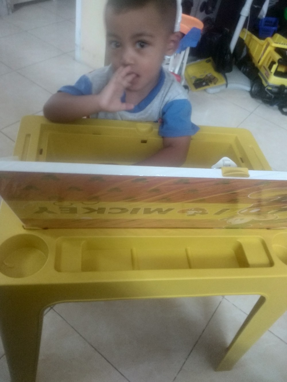 Meja Belajar Anak Okt - Olymplast