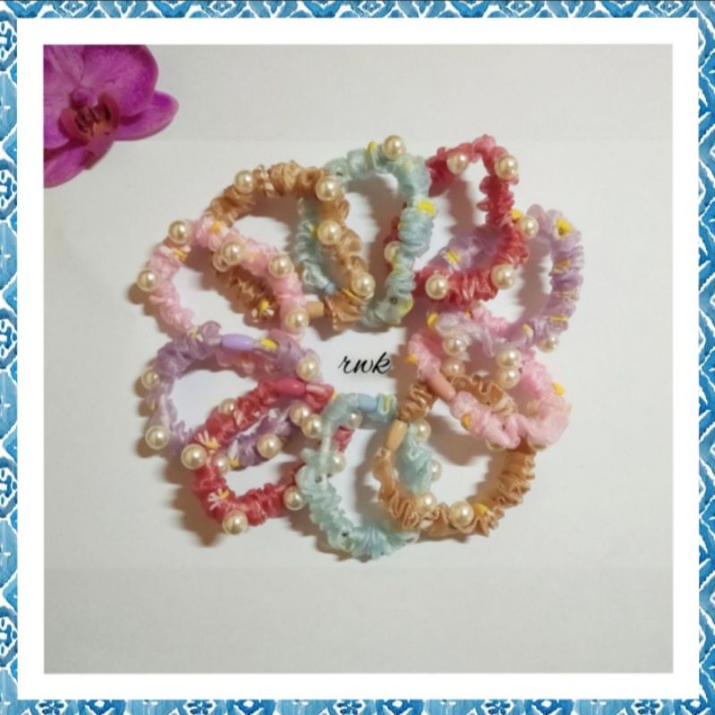 Ikat Rambut Scrunchie Mutiara Korea