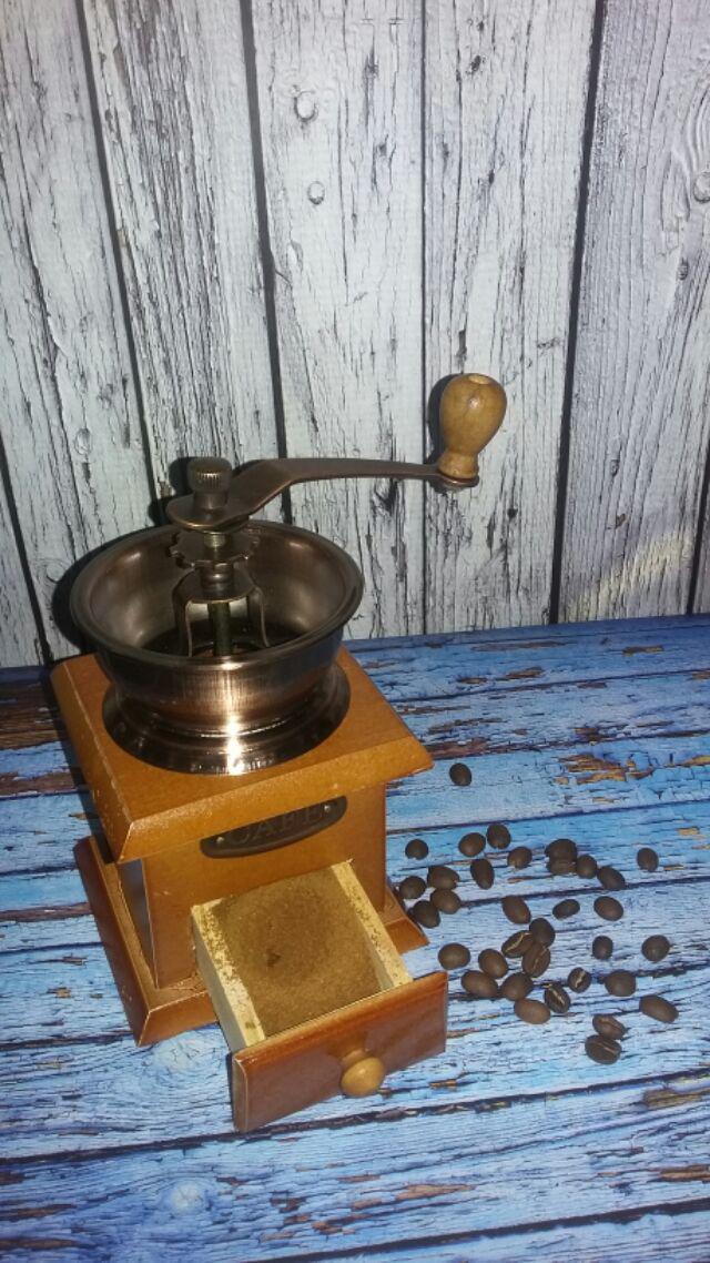 Alat Penggiling Kopi Manual Grinder Kopi Cyprus 0062 Coffee Grinder