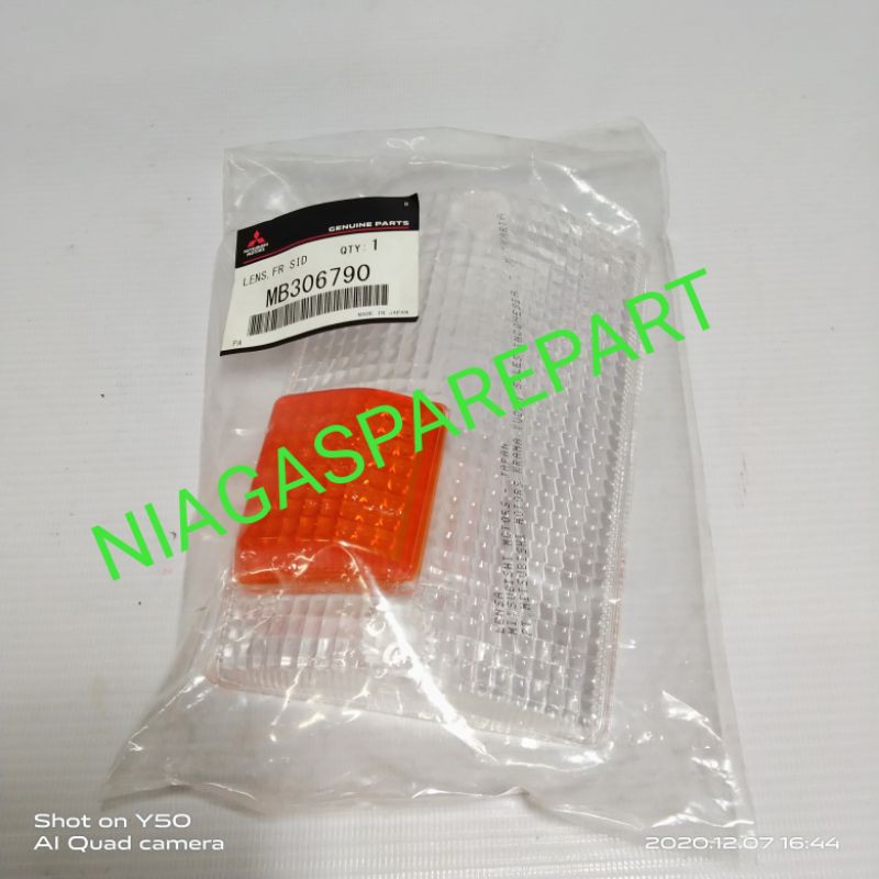 MIKA LAMPU SEN DEPAN KANAN L300 - MB306790 MITSUBISHI ORIGINAL MIKA SEIN
