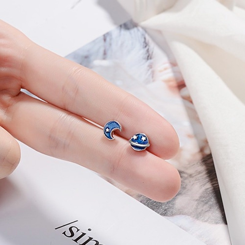 6 / 18 / 36 Pasang Anting Stud Mutiara Berlian Imitasi Bentuk Hati Bintang Bahan Logam Gaya Korea Untuk Wanita