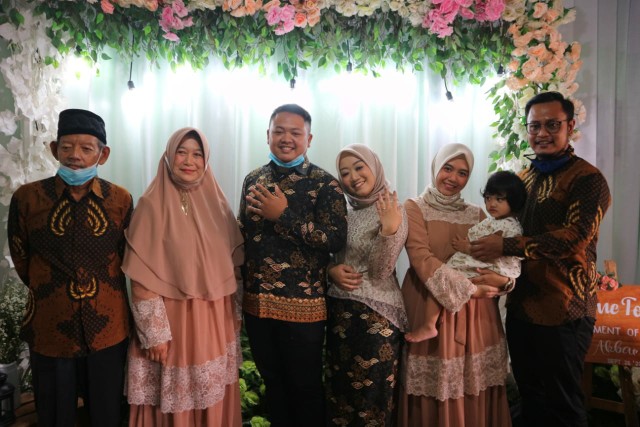 Batik Solo Kapal Kandas Sogan Kemeja Pria Slimfit Katun Halus Sragenan Full Furing