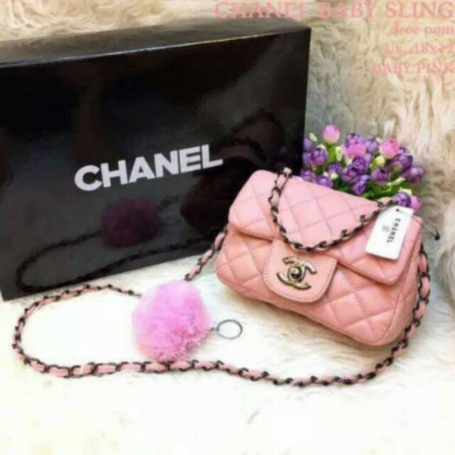 Tas Selempang Wanita Branded Chanel Sling Bag Untuk Kerja Kuliah Jalan Jalan Warna Pink