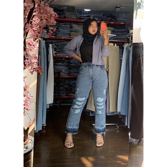 Tania Ripped Boyfriend || HIGHWAIST || JEANS JUMBO || JEANS BIGSIZE || CELANA JEANS JUMBO WANITA || 