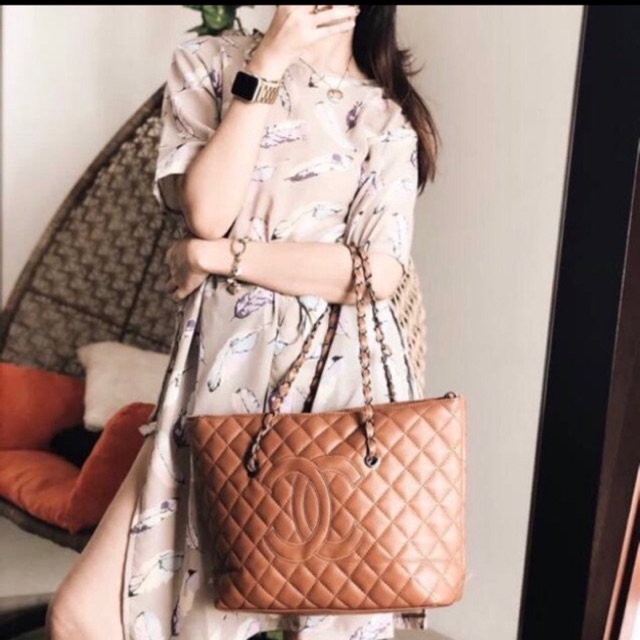 TOTE BAG CHANEL BESAR EMBOS TOTEBAG [ GL ]
