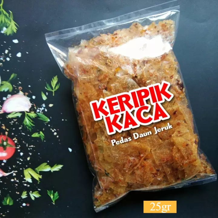 

Keripik Kaca Pedas Daun Jeruk 25gr Cemilan Kerupuk Beling Hommade Aneka Rasa