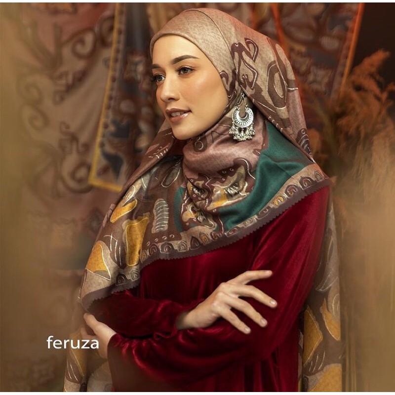 Zytadelia Elnura Scarf