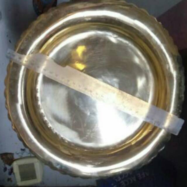 Dulang meja Bali Kuningan 30