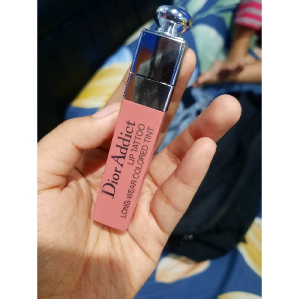 preloved dior lip tattoo 351