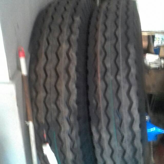 Ban 1000 gajah tunggal